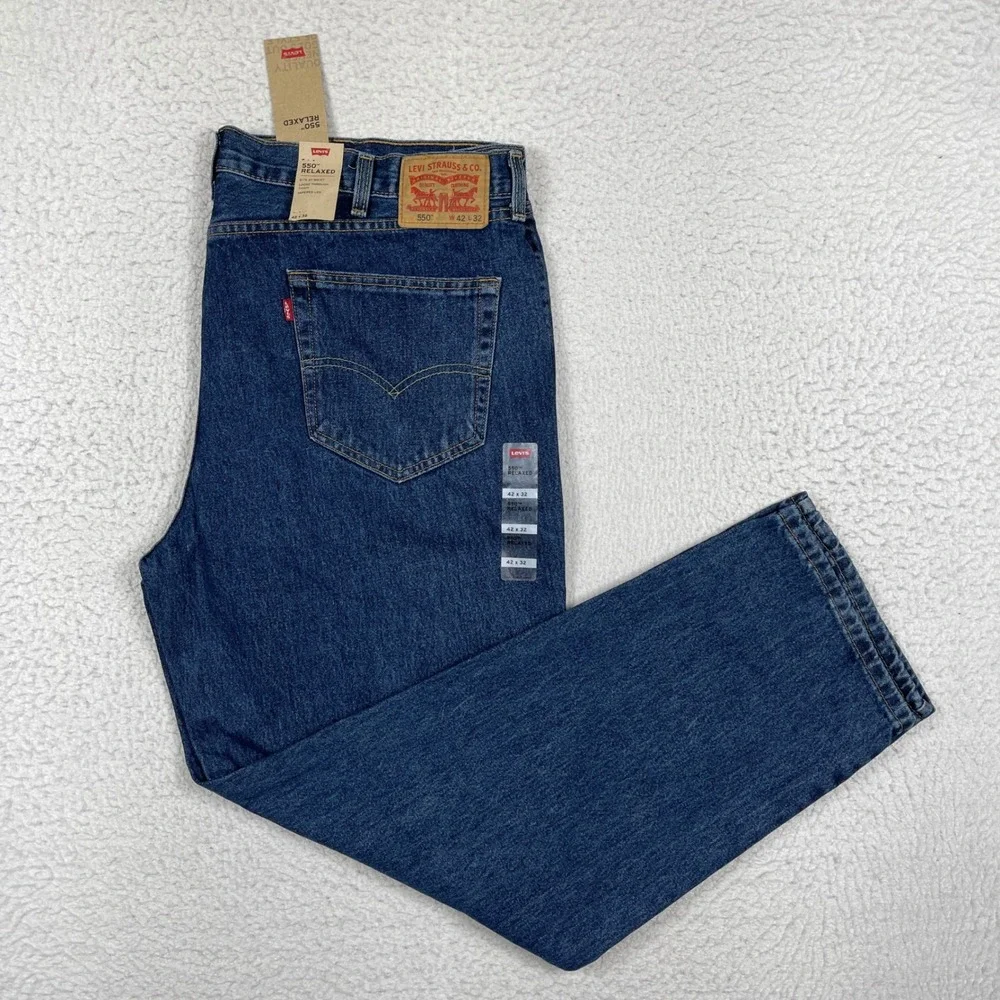 Levis 550 Relaxed Fit Jeans Mens 42x32 Blue Denim Tapered Leg NWT 005504886